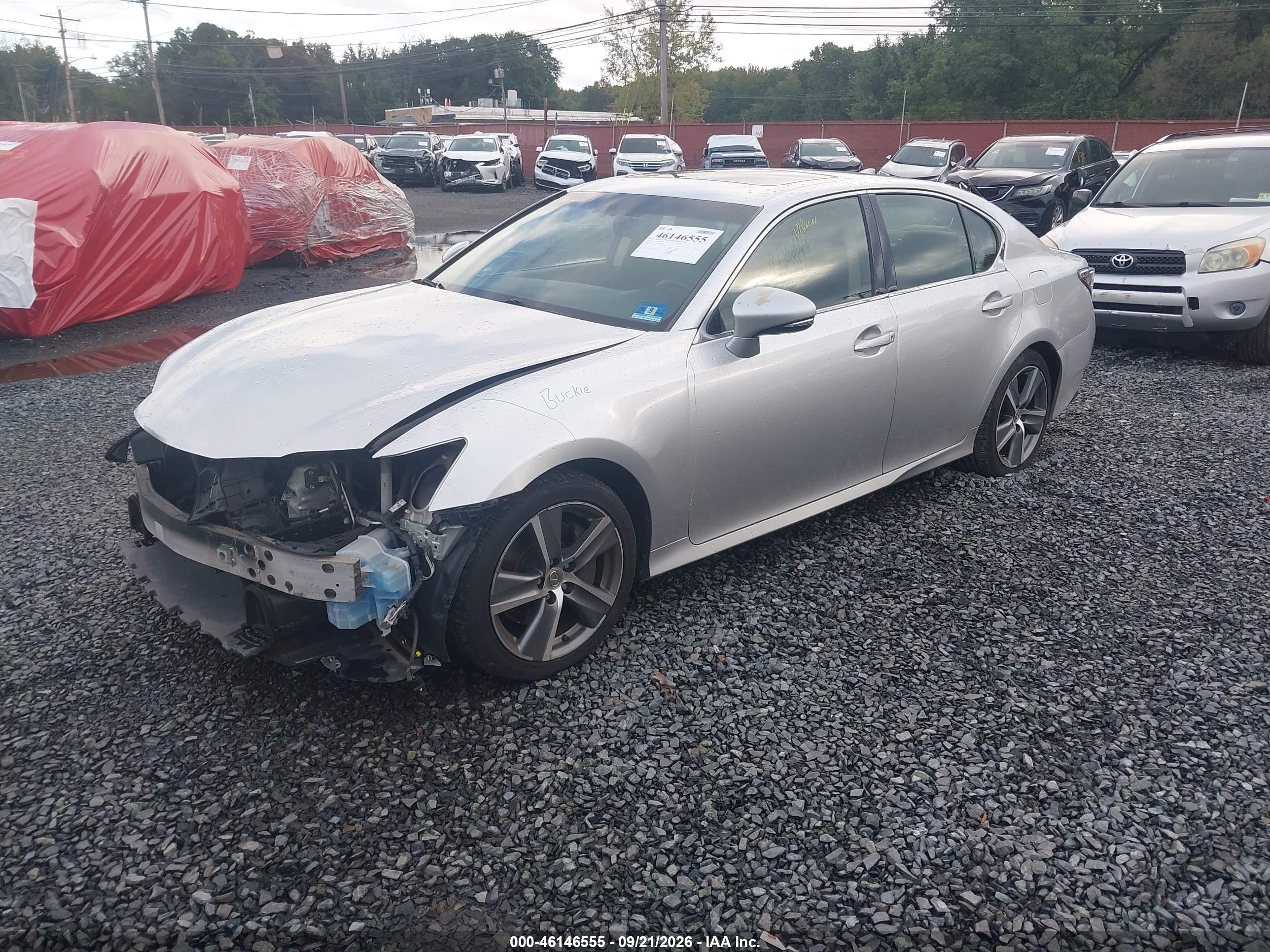 2016 LEXUS GS 200T — I2