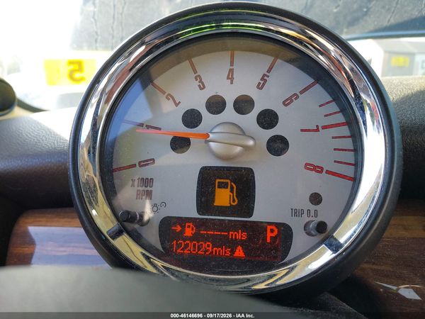 2012 MINI COOPER S — I7
