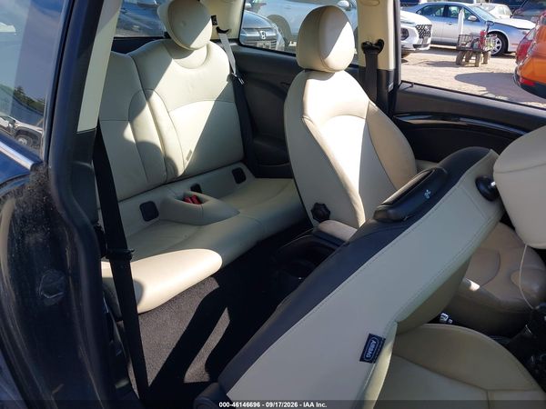 2012 MINI COOPER S — I8