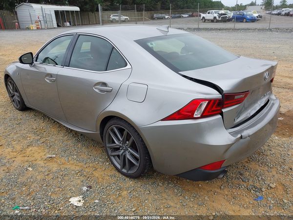 2016 LEXUS IS 300 — I3
