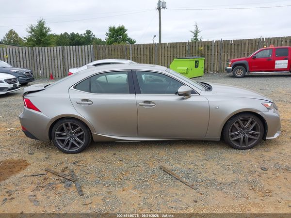 2016 LEXUS IS 300 — I116