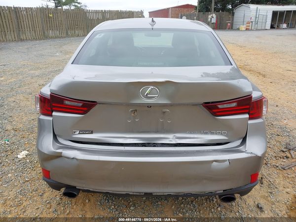 2016 LEXUS IS 300 — I119