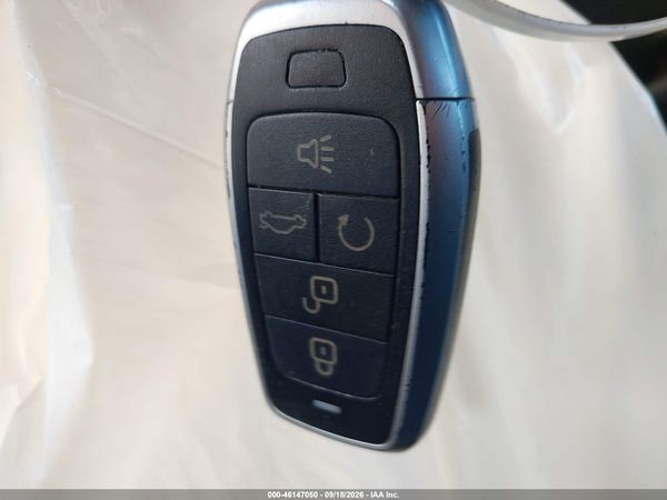 2020 KIA OPTIMA EX PREMIUM — I11
