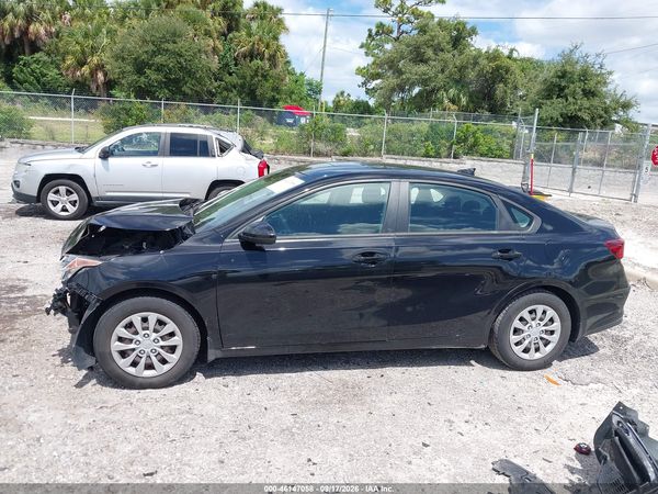 2021 KIA FORTE FE — I117