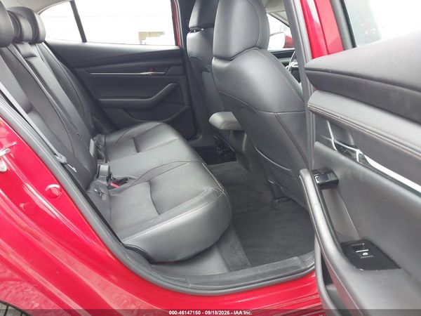 2019 MAZDA MAZDA3 PREMIUM PACKAGE — I153