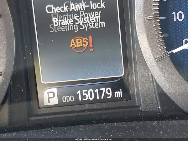 2017 TOYOTA SIENNA XLE 7 PASSENGER — I118
