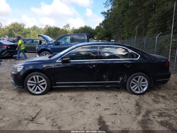 2017 VOLKSWAGEN PASSAT SEL PREMIUM — I117