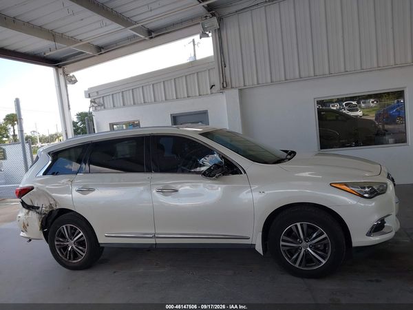 2017 INFINITI QX60 — I116