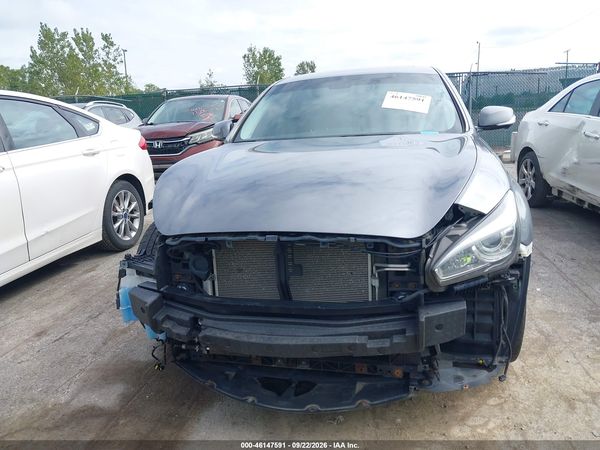 2017 INFINITI Q70 3.7X — I115