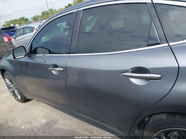 2017 INFINITI Q70 3.7X — I117