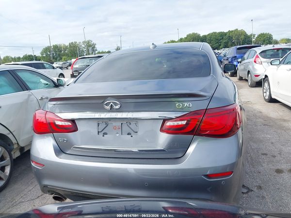 2017 INFINITI Q70 3.7X — I119