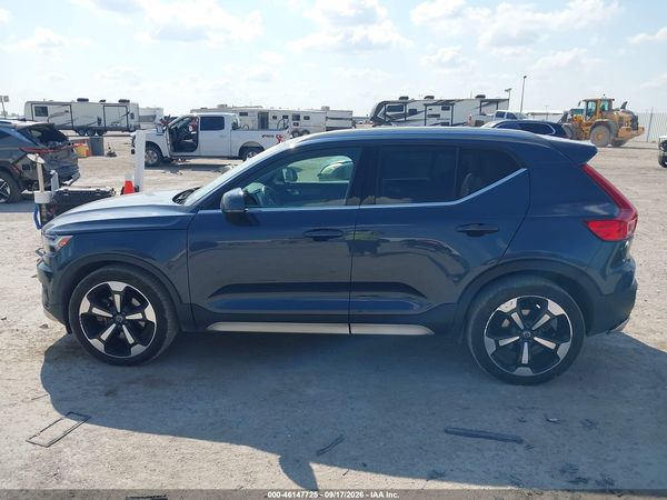 2019 VOLVO XC40 T4 INSCRIPTION — I117