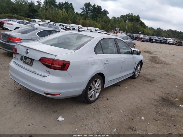2017 VOLKSWAGEN JETTA — I4