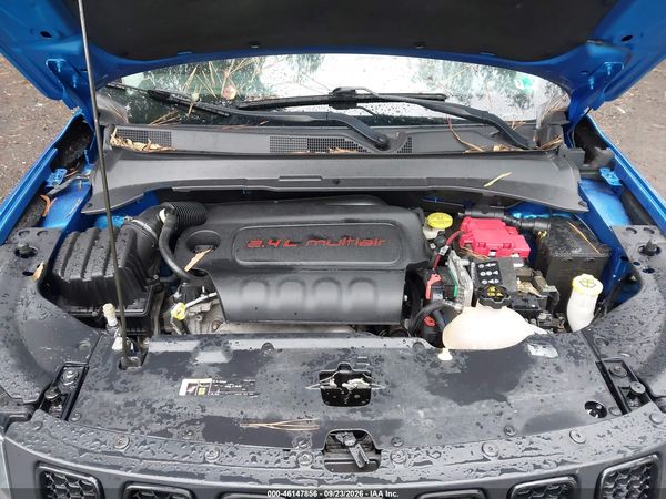 2020 JEEP COMPASS ALTITUDE 4X4 — I10