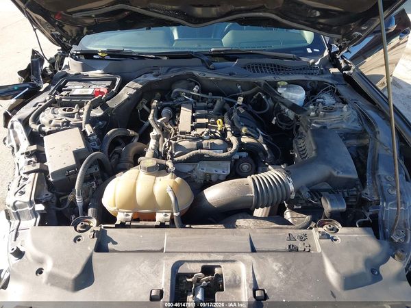 2022 FORD MUSTANG ECOBOOST PREMIUM — I10