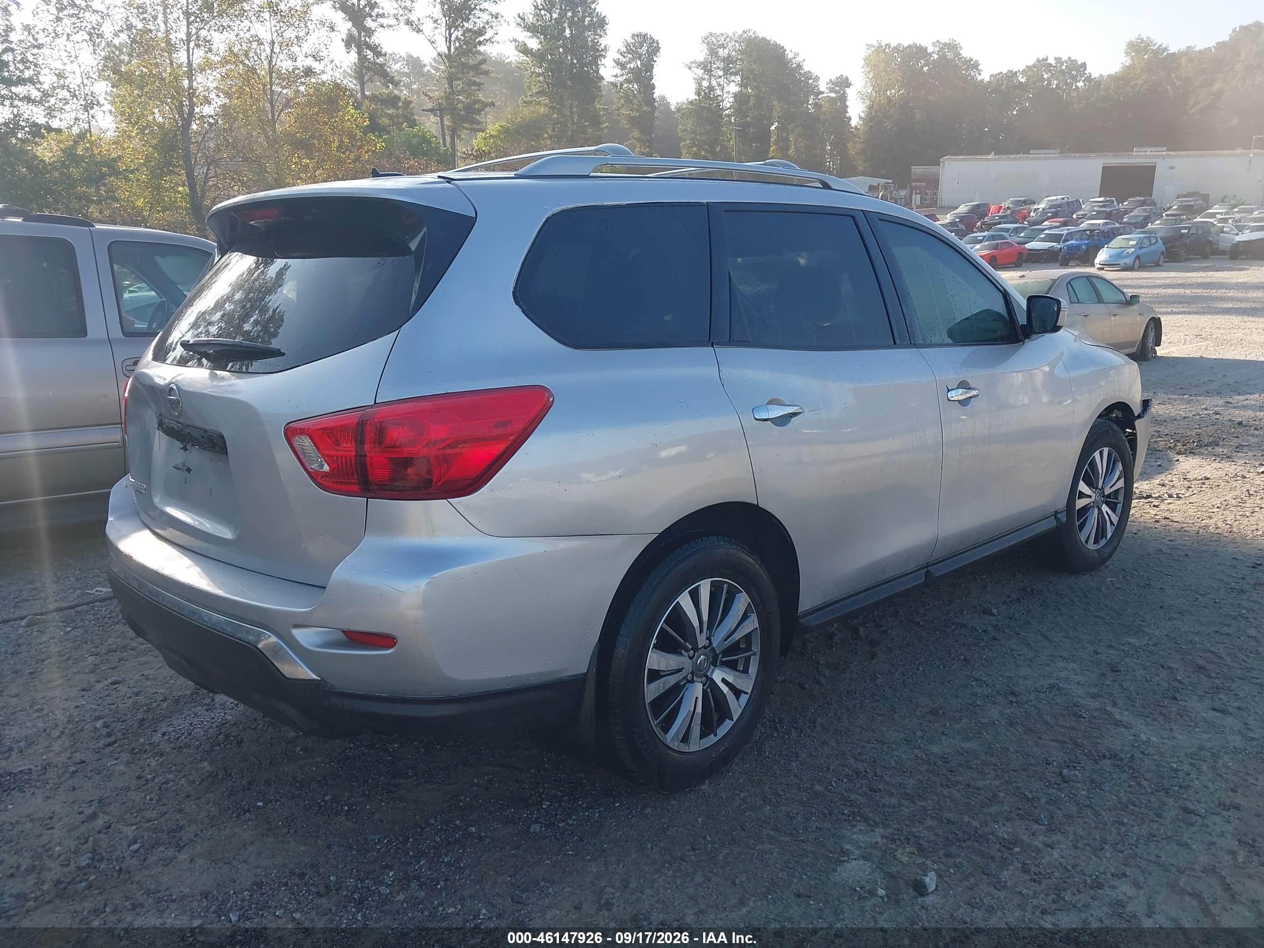 2018 NISSAN PATHFINDER S — I4