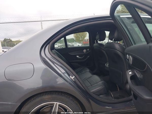 2015 MERCEDES-BENZ C 300 SPORT 4MATIC — I8