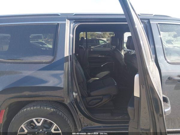 2024 JEEP WAGONEER SERIES III 4X4 — I8