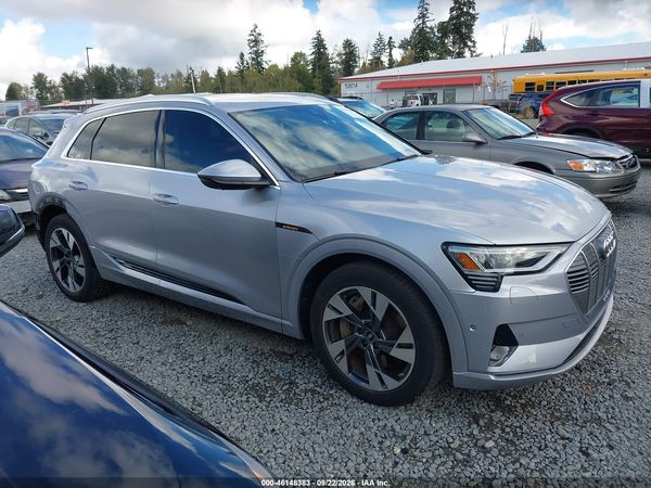 2022 AUDI E-TRON PREMIUM PLUS QUATTRO — I116