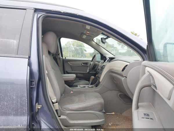 2014 CHEVROLET TRAVERSE LS — I5