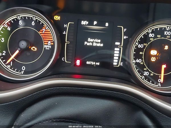 2016 JEEP CHEROKEE ALTITUDE — I118