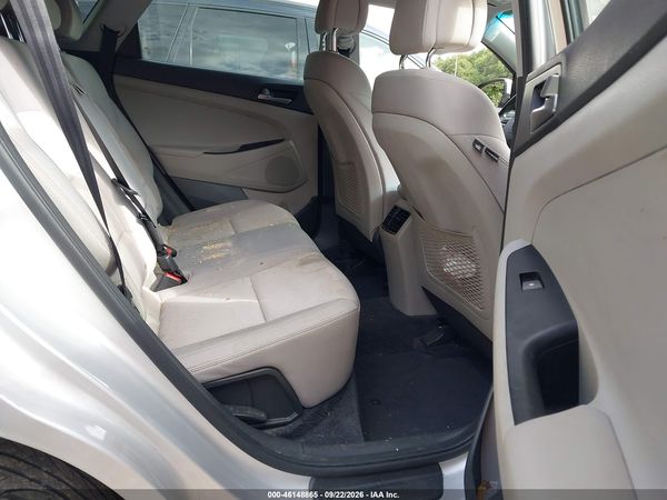 2017 HYUNDAI TUCSON VALUE — I8