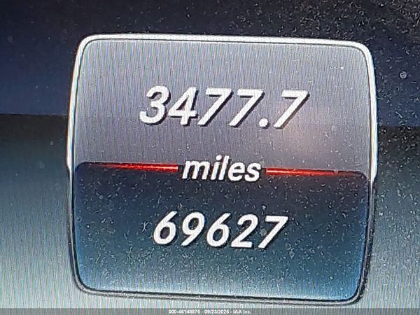 2017 MERCEDES-BENZ C 300 C300 — I118