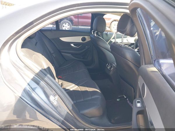 2015 MERCEDES-BENZ C 300 Base — I8