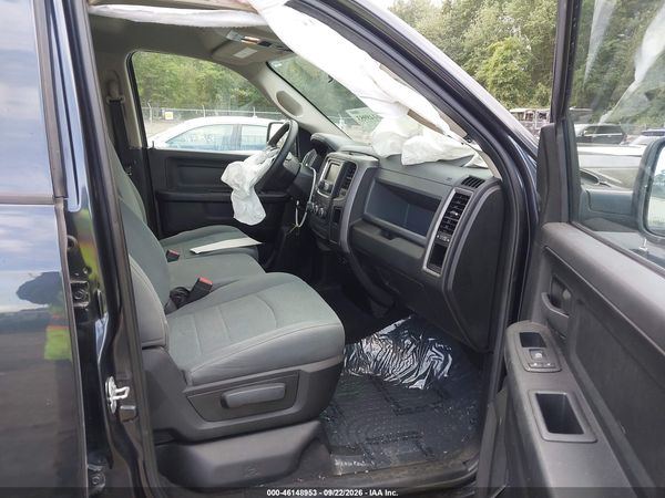 2019 RAM 1500 CLASSIC EXPRESS  4X4 6'4 BOX — I5