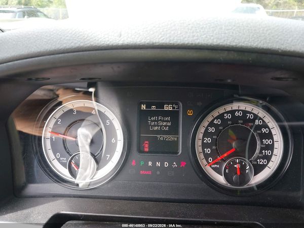 2019 RAM 1500 CLASSIC EXPRESS  4X4 6'4 BOX — I7