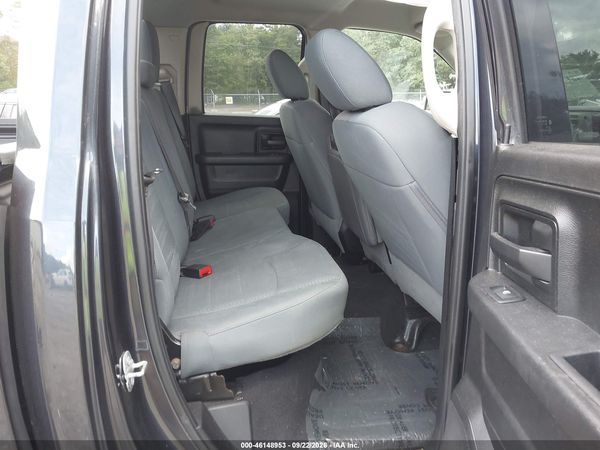 2019 RAM 1500 CLASSIC EXPRESS  4X4 6'4 BOX — I8