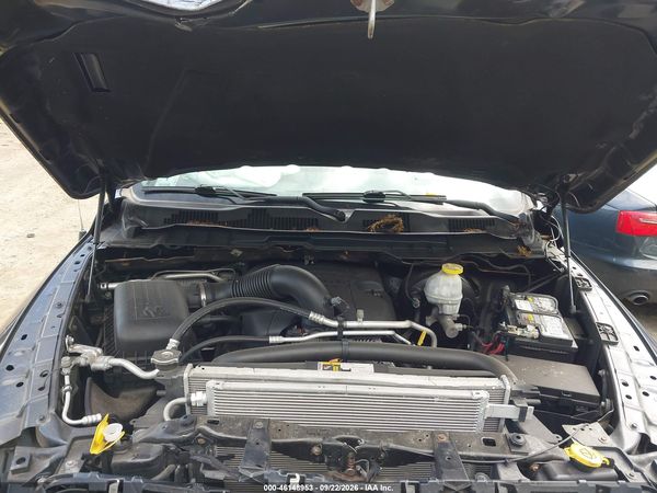 2019 RAM 1500 CLASSIC EXPRESS  4X4 6'4 BOX — I10