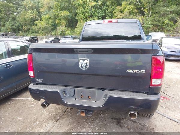 2019 RAM 1500 CLASSIC EXPRESS  4X4 6'4 BOX — I119