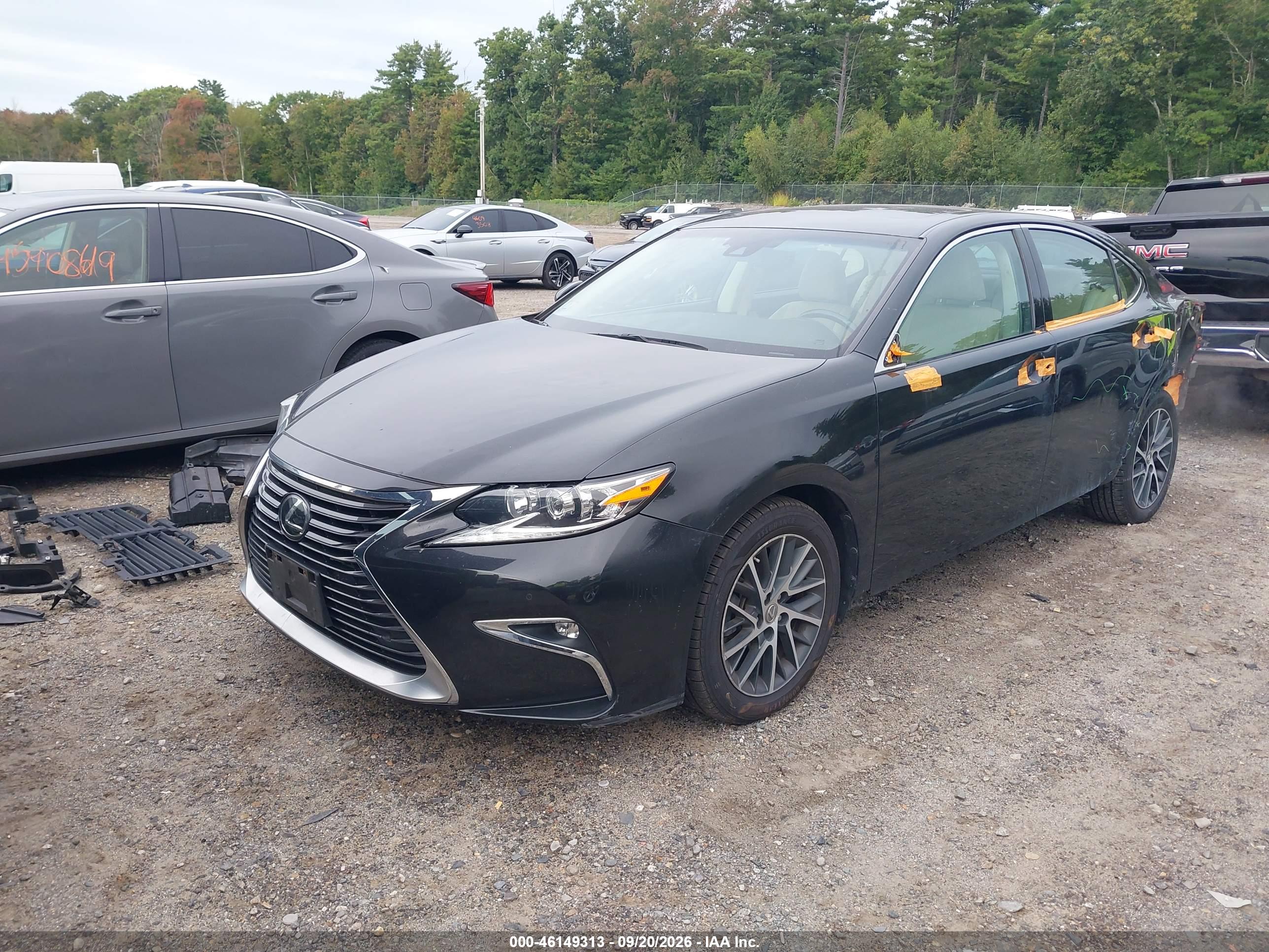 2017 LEXUS ES 350 — I2