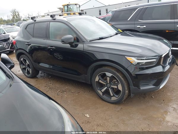2019 VOLVO XC40 T5 MOMENTUM — I116