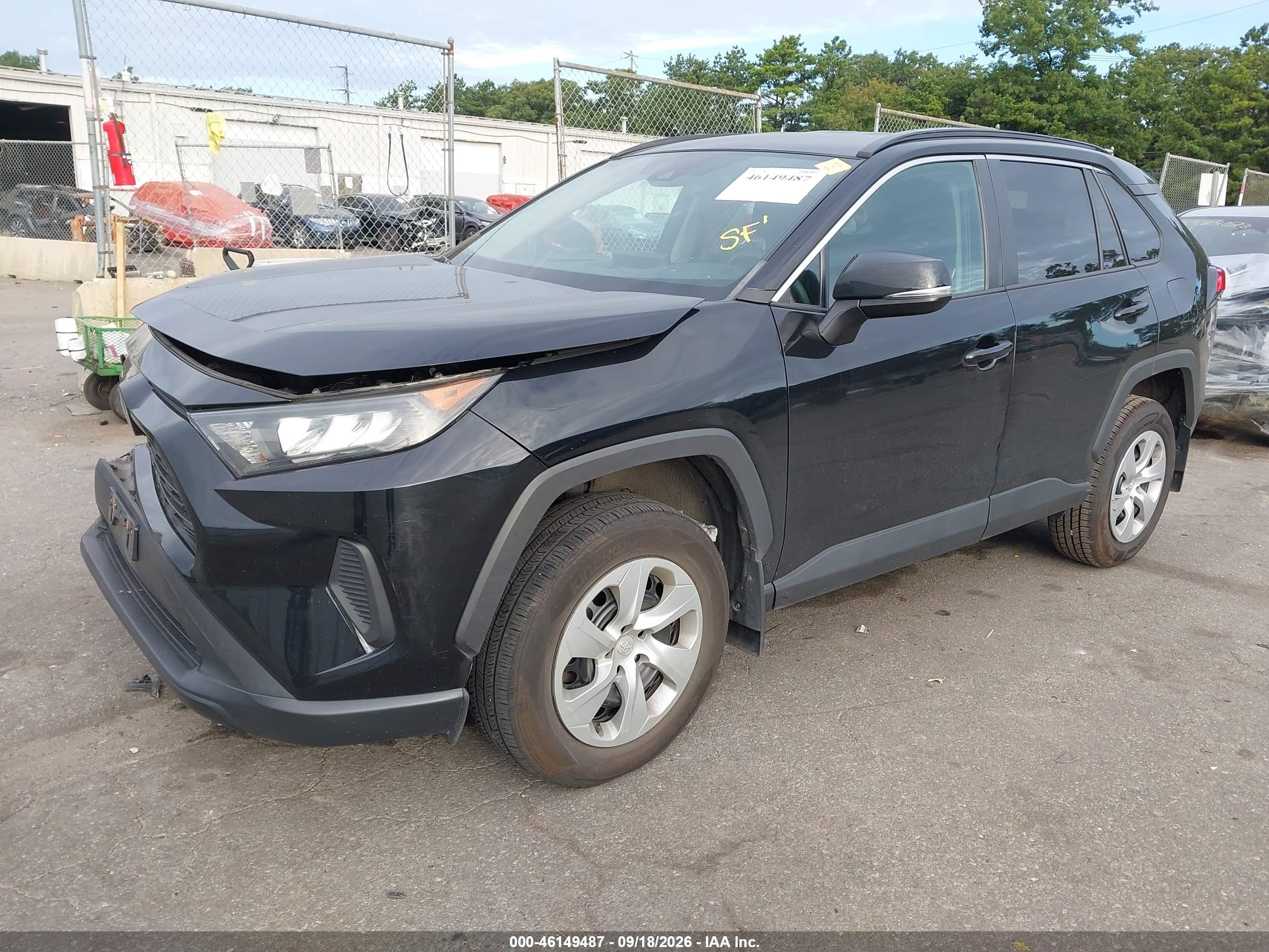 2021 TOYOTA RAV4 LE — I2