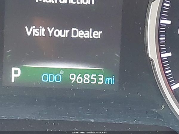 2021 TOYOTA RAV4 LE — I118