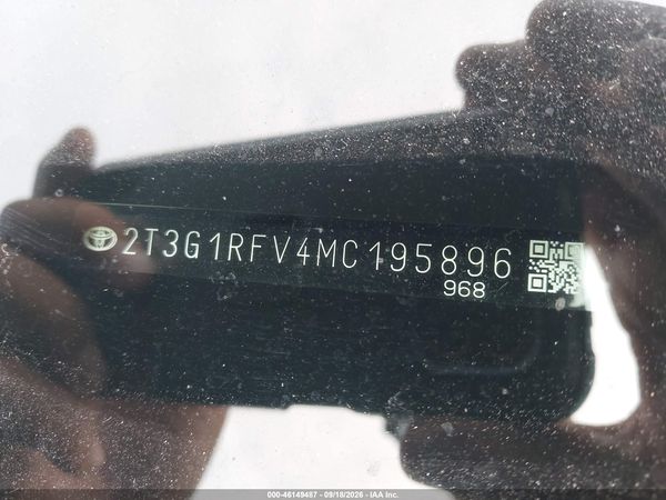 2021 TOYOTA RAV4 LE — I152