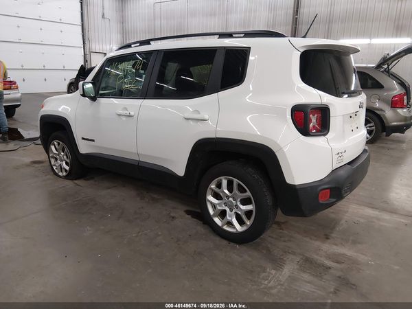 2017 JEEP RENEGADE LATITUDE 4X4 — I3