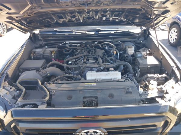 2024 TOYOTA TACOMA SR — I10