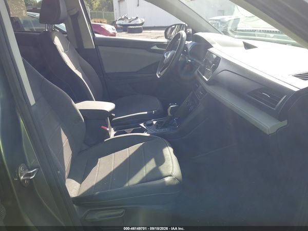 2024 VOLKSWAGEN TAOS 1.5T SE — I5