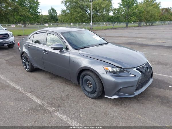 2016 LEXUS IS 300 — I1