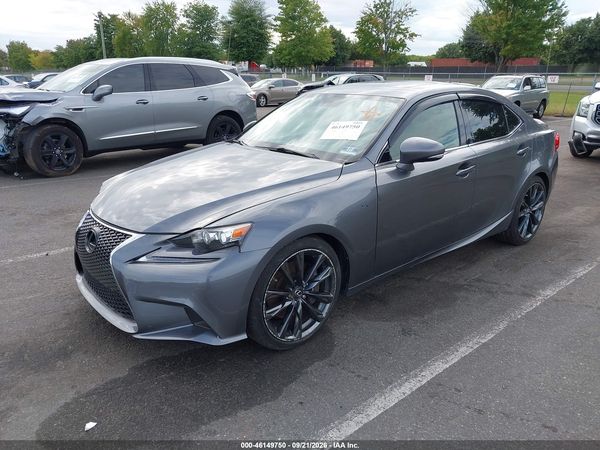 2016 LEXUS IS 300 — I2