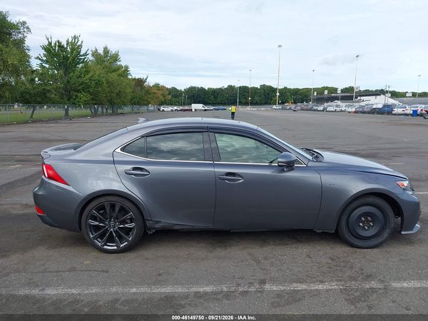 2016 LEXUS IS 300 — I116