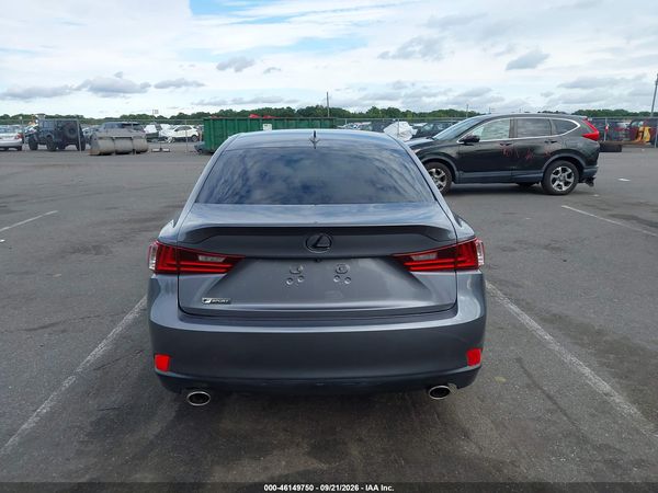 2016 LEXUS IS 300 — I119