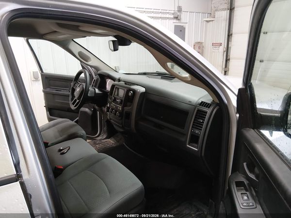 2018 RAM 1500 EXPRESS  4X4 6'4 BOX — I5