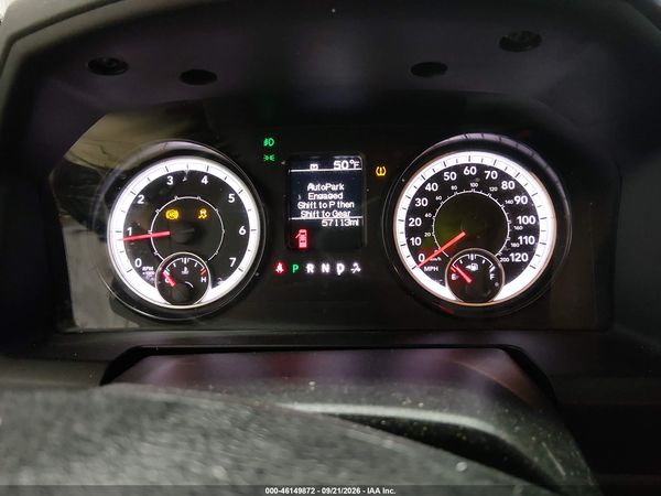 2018 RAM 1500 EXPRESS  4X4 6'4 BOX — I7