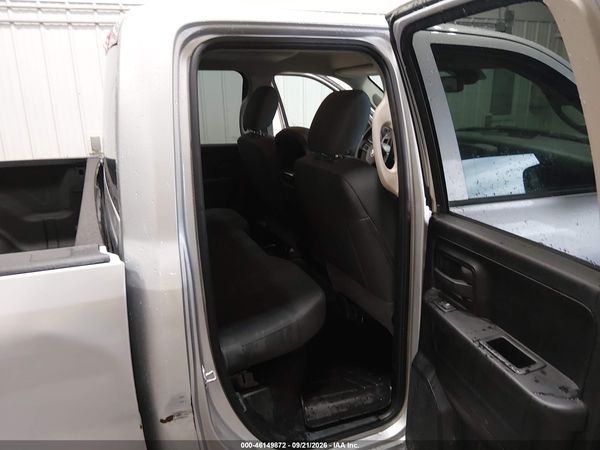 2018 RAM 1500 EXPRESS  4X4 6'4 BOX — I8