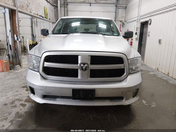 2018 RAM 1500 EXPRESS  4X4 6'4 BOX — I115