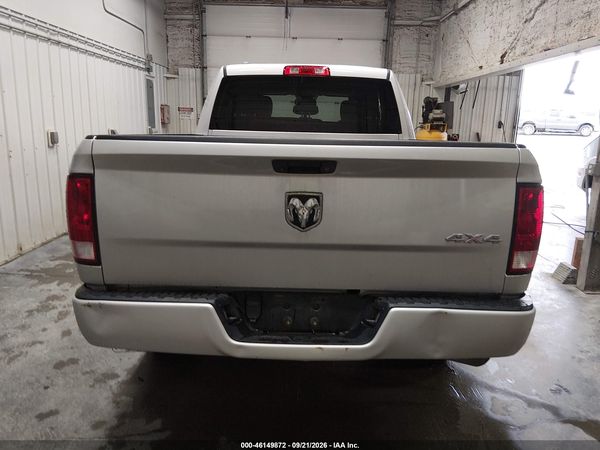 2018 RAM 1500 EXPRESS  4X4 6'4 BOX — I119